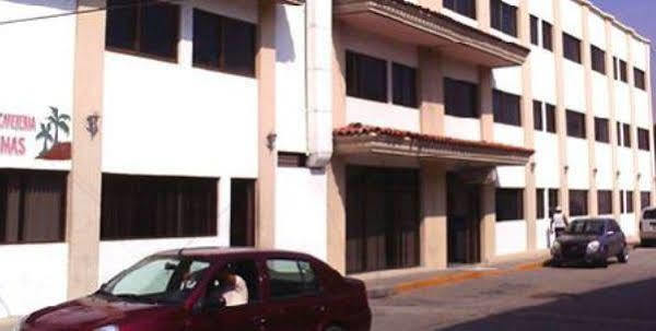 Hotel Y Suites Plaza Manzanillo Exterior foto